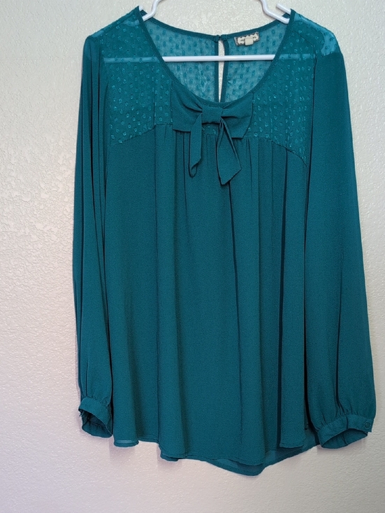 Eyeshadow Tops - Eyeshadow Teal Bow-Front Long Sleeve Blouse